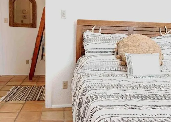 Luxury Vacation In The Valley Of The Sun Ideal For Weekend Trips From Phoenix.